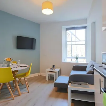 Cosy & Central Broughton 2Br Apt Near City Centre Edinburgh Exterior photo