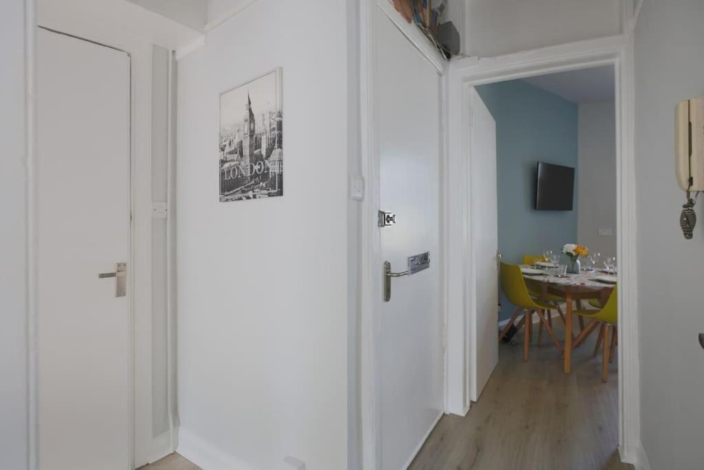 Cosy & Broughton 2br Near Centre Appartamento Edimburgo